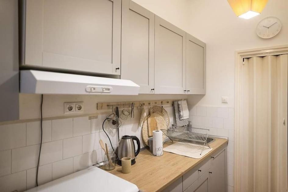 Peaceful Central Stay Gozsdu Budapest Bagian luar foto