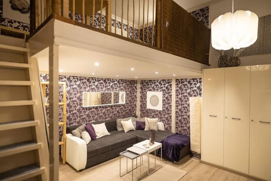 Peaceful Central Stay Gozsdu Budapest Bagian luar foto